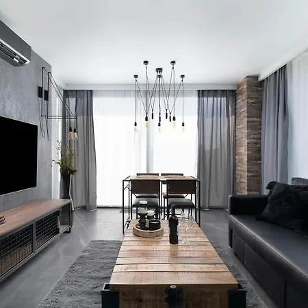 Easy Rent - Rest, Basen & Spa, Centrum Free Parking 24h Check-in Apartmán *